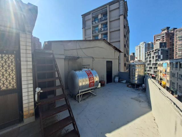 新北淡水法拍公寓-6
