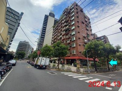 台北拍賣大樓-6