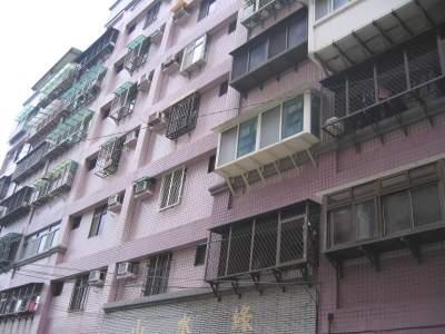 新北八里法拍大樓-1