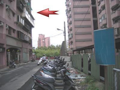 新北八里法拍大樓-5