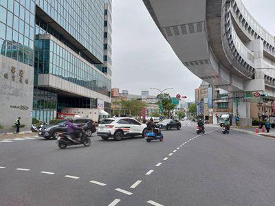 中和法拍大樓-10