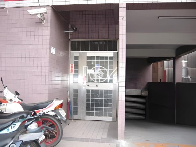 新北板橋大樓法拍-2