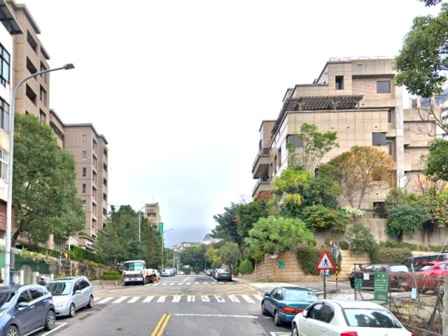 台北士林法拍大樓-8