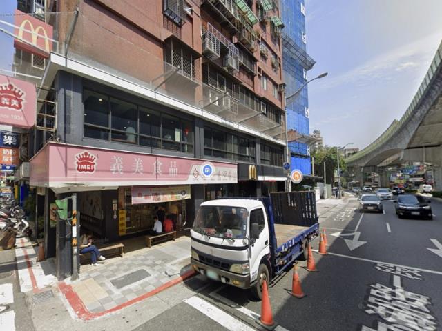 台北內湖大樓法拍-5