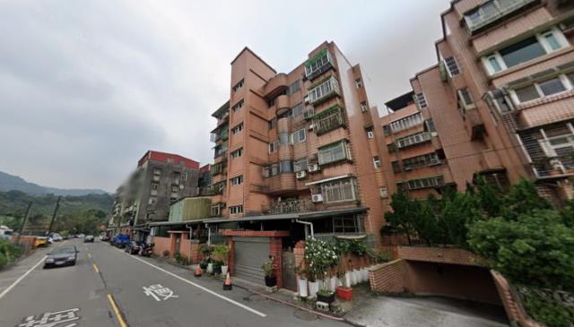 七堵公寓法拍-2