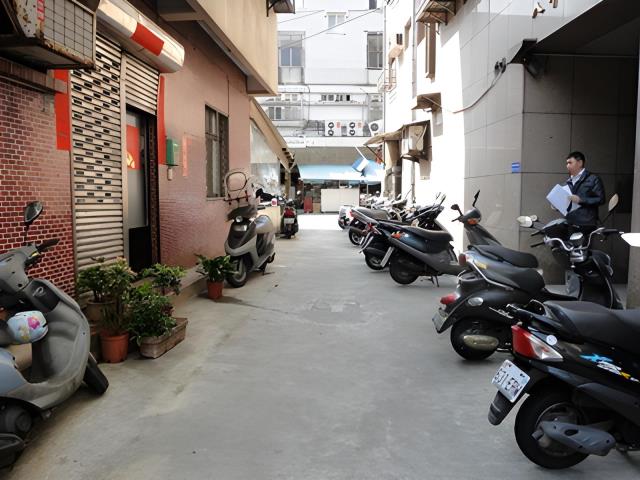 基隆中正區拍賣大樓-4