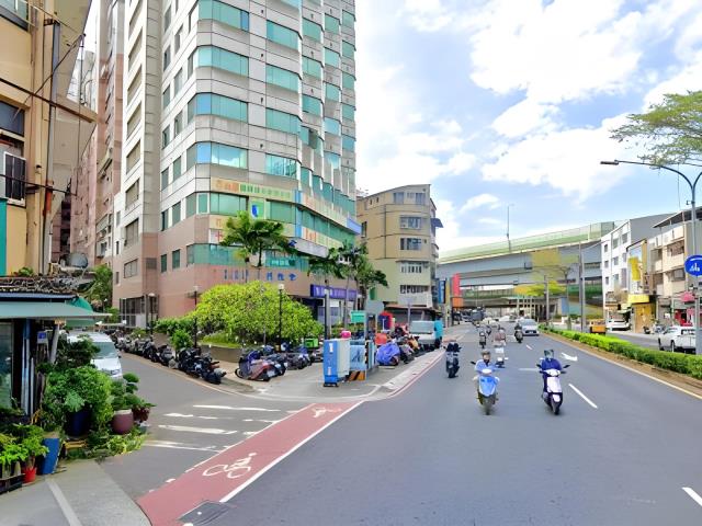 新北三重大樓法拍-7