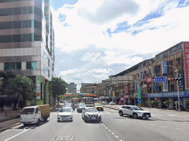 新北板橋大樓法拍-10