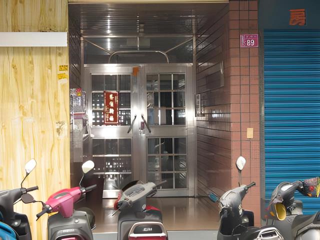 桃園中壢大樓法拍-4