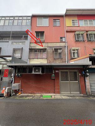 中壢法拍透天-1