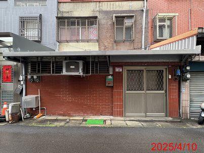 中壢法拍透天-2