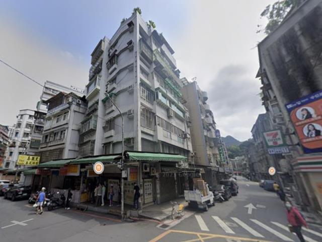 台北信義區法拍大樓-2