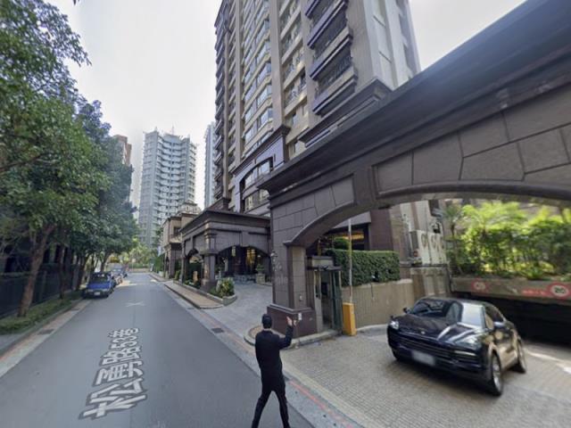 台北信義區大樓拍賣-3
