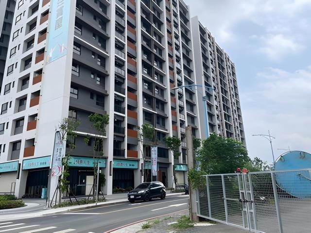 新北八里法拍大樓-2