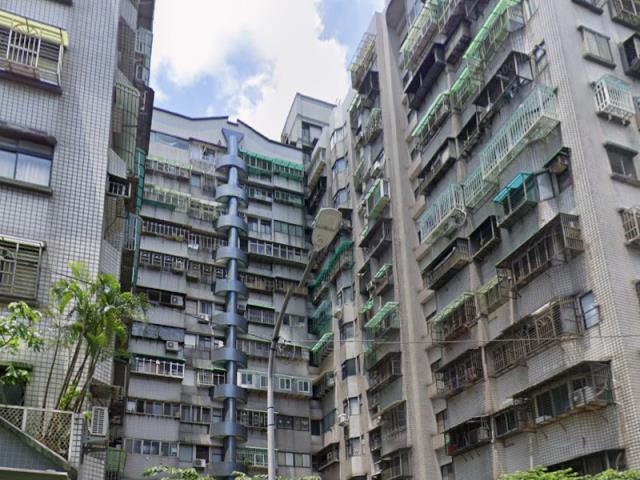 土城大樓法拍-1