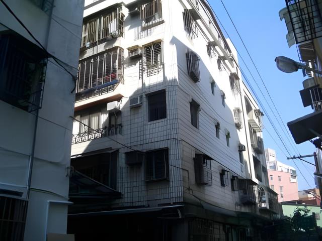 蘆洲公寓法拍-6