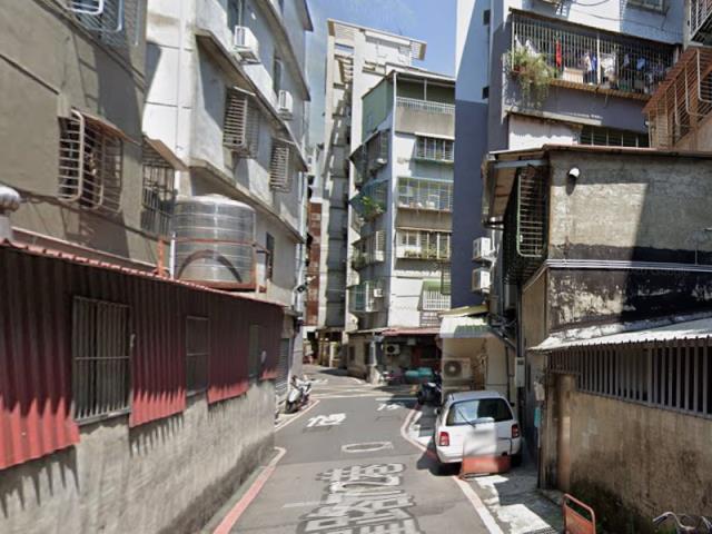 蘆洲公寓法拍-7