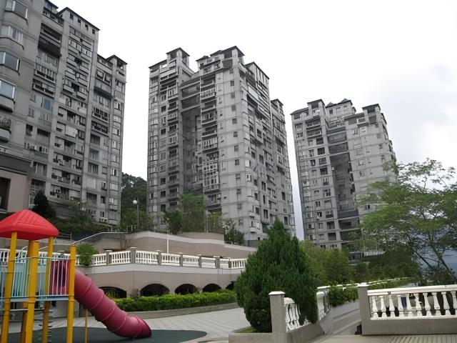 新北新店法拍大樓-1
