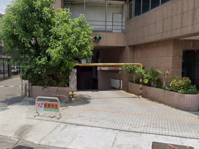 新北大樓法拍-9