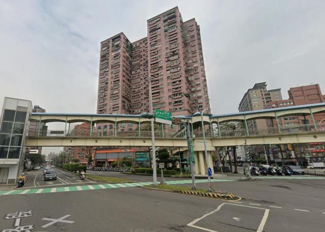 新北大樓法拍-4