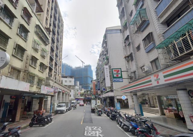 板橋大樓法拍-6