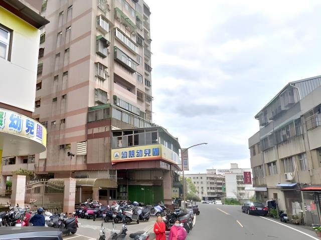 新北三芝法拍大樓-5