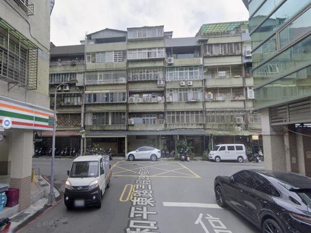 台北信義區公寓法拍-2