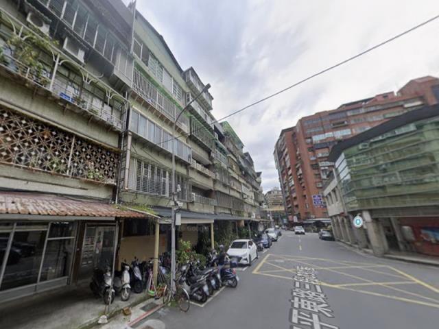 台北信義區公寓法拍-5