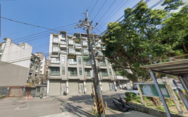 基隆七堵法拍透天-3