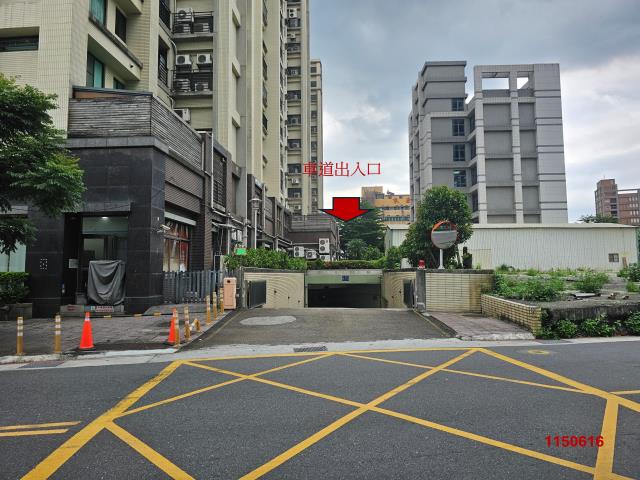台北內湖大樓法拍-7