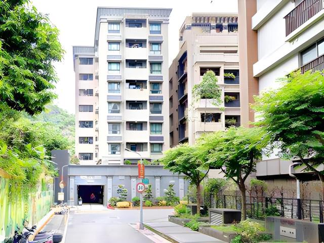 內湖華廈法拍-2