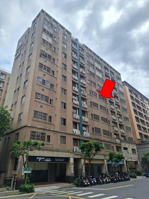 泰山法拍大樓-1