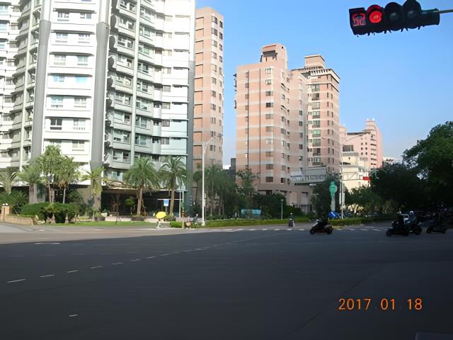 台北信義區大樓法拍-9