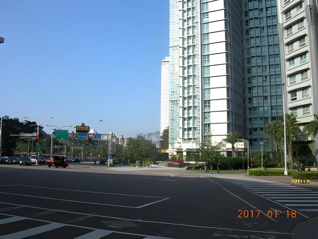 台北信義區大樓法拍-10