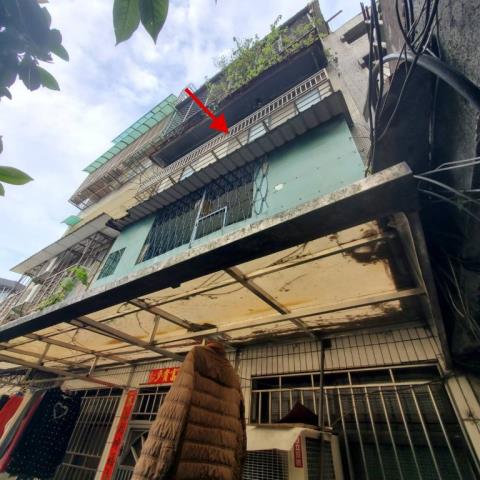 台北南港拍賣公寓-1